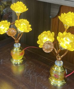 Đèn Thờ Lưu Ly 3 Bông 3 Chạc Bình Thủy Tinh