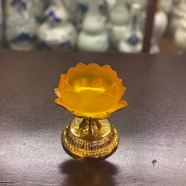 Chân Nến Thờ Hoa Sen Lưu Ly