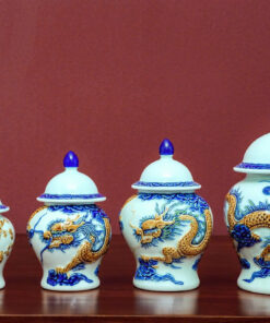 Chóe Thờ Men Lam Đắp Nổi