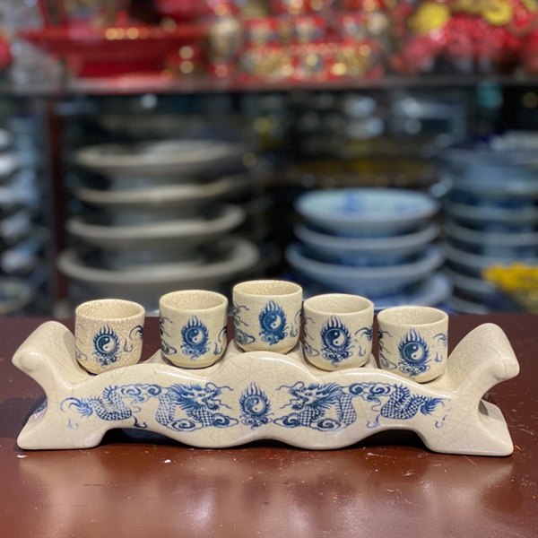 Kỷ Ngai Nước 5 Chén Men Rạn Vẽ