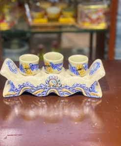 Kỷ/ Ngai Nước 3 Chén Men Rạn Đắp Nổi