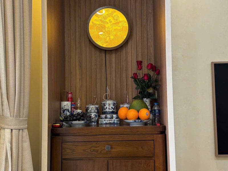 Tủ thờ âm tường cho chung cư hiện đại